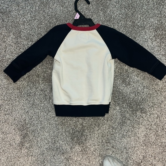 Little peanut size 12-18mo deer baseball sleeve sweatshirt great used condition - Picture 3 of 3